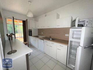  Appartement à louer 2 pièces 47 m²