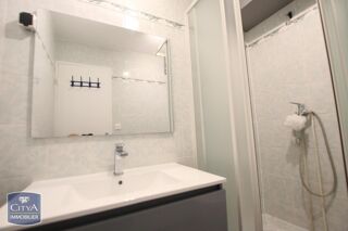  Appartement à louer 1 pièce 27 m²