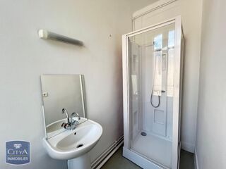  Appartement à louer 3 pièces 61 m²