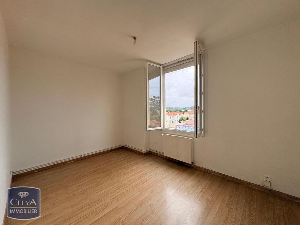 LE COTEAU - APPARTEMENT TYPE 2BIS - PROCHE COMMERCES Nou....