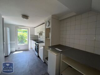  Appartement à louer 2 pièces 31 m²