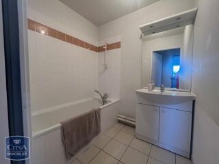  Appartement à louer 3 pièces 60 m²