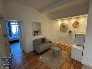  Appartement à louer 2 pièces 33 m²