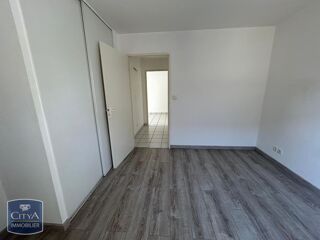  Appartement à louer 2 pièces 48 m²
