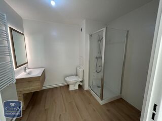  Appartement à louer 2 pièces 40 m²