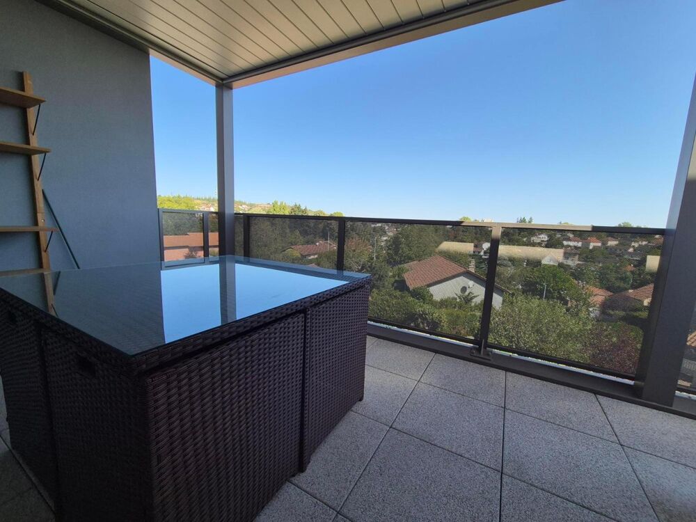 Très bel appartement meublé situé dans une résidence réc....