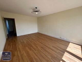  Appartement à louer 3 pièces 72 m²