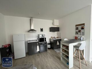  Appartement � louer 1 pi�ce 38 m� Poitiers
