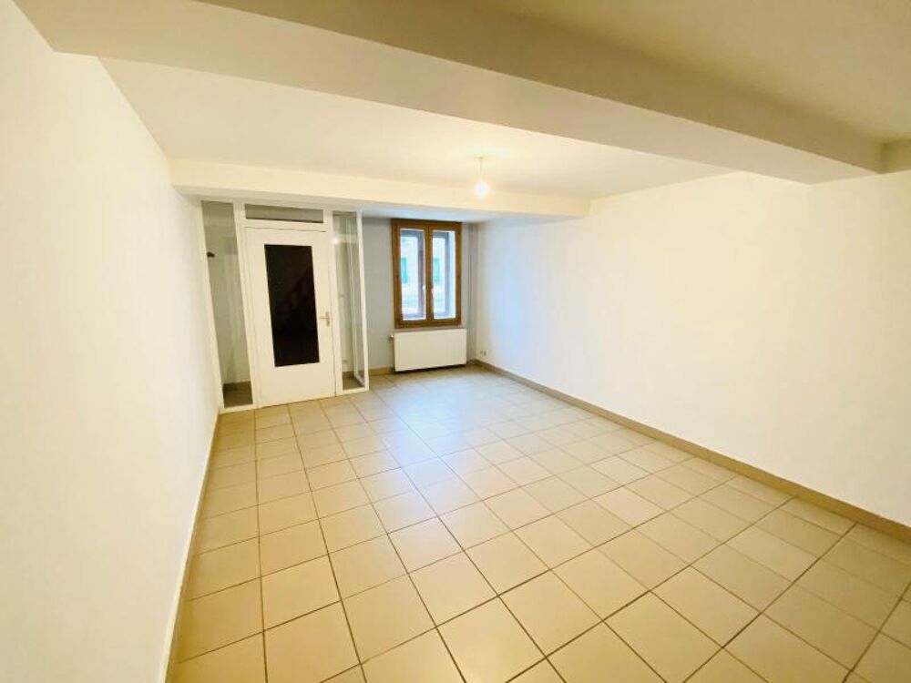 location Appartement - 3 pièce(s) - 88 m² Saint-Symphorien-d'Ancelles (71570)