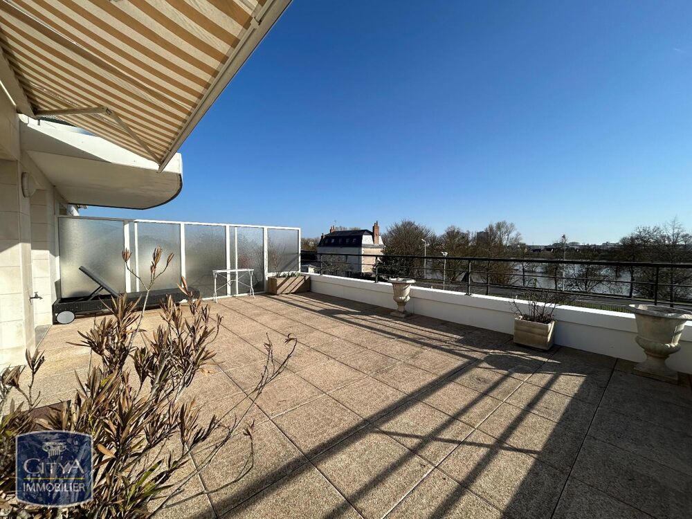 location Appartement - 3 pièce(s) - 85 m² Saint-Cyr-sur-Loire (37540)