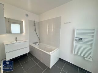  Appartement à louer 2 pièces 53 m²