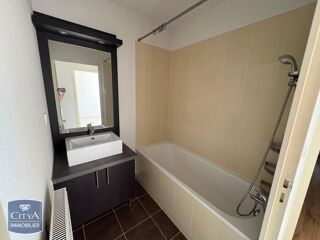  Appartement à louer 2 pièces 35 m²