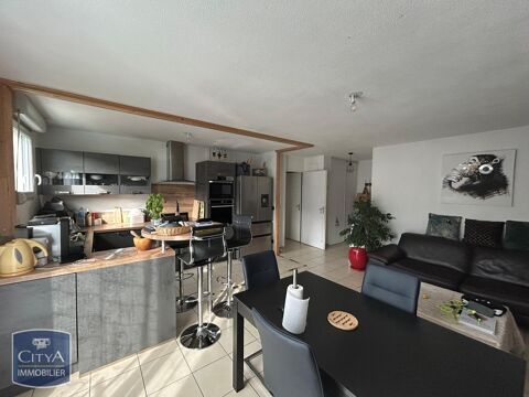   Location Appartement Appartement - 4 pièce(s) - 74 m²
