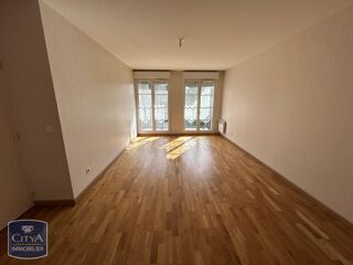  Appartement à louer 3 pièces 66 m²