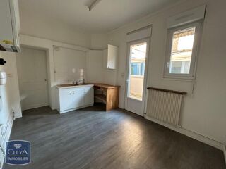  Appartement à louer 3 pièces 63 m²