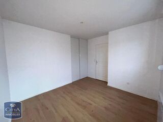  Appartement à louer 2 pièces 50 m²