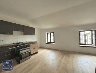 Appartement à louer 3 pièces 50 m²