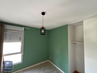  Appartement à louer 3 pièces 70 m²