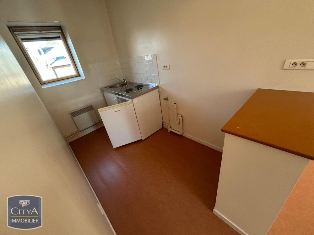 location Appartement - 1 pièce(s) - 37 m² Saint-Quentin (02100)