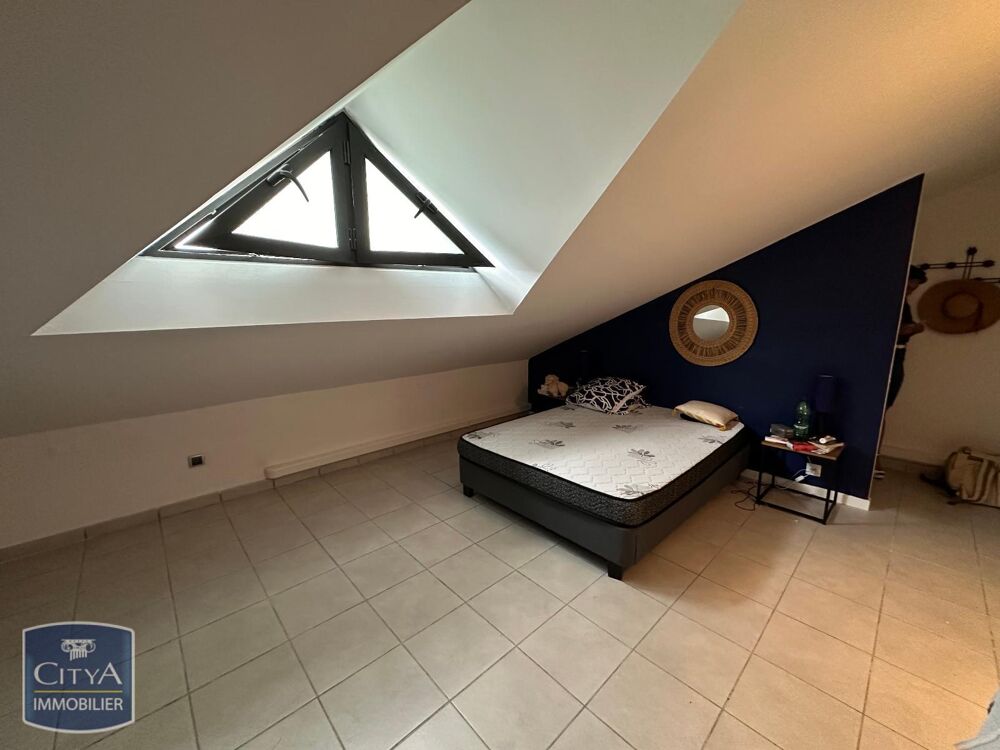 location Appartement - 2 pièce(s) - 33 m² Sainte-Clotilde (97490)