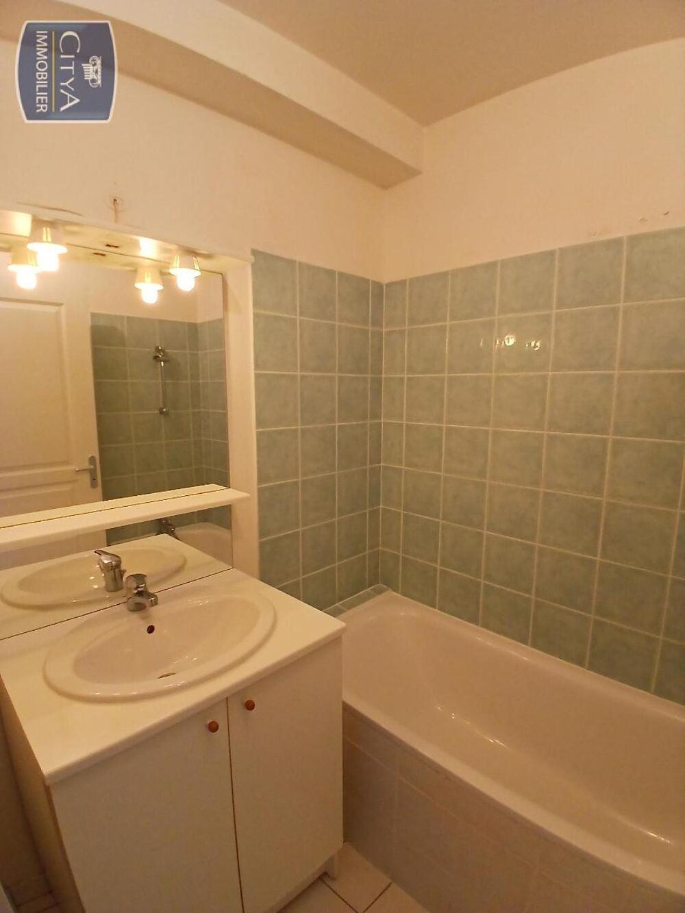 location Appartement - 2 pièce(s) - 44 m² Gaillon (27600)