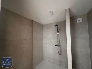  Appartement à louer 2 pièces 51 m²