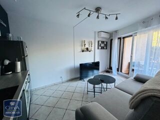  Appartement à louer 2 pièces 28 m²