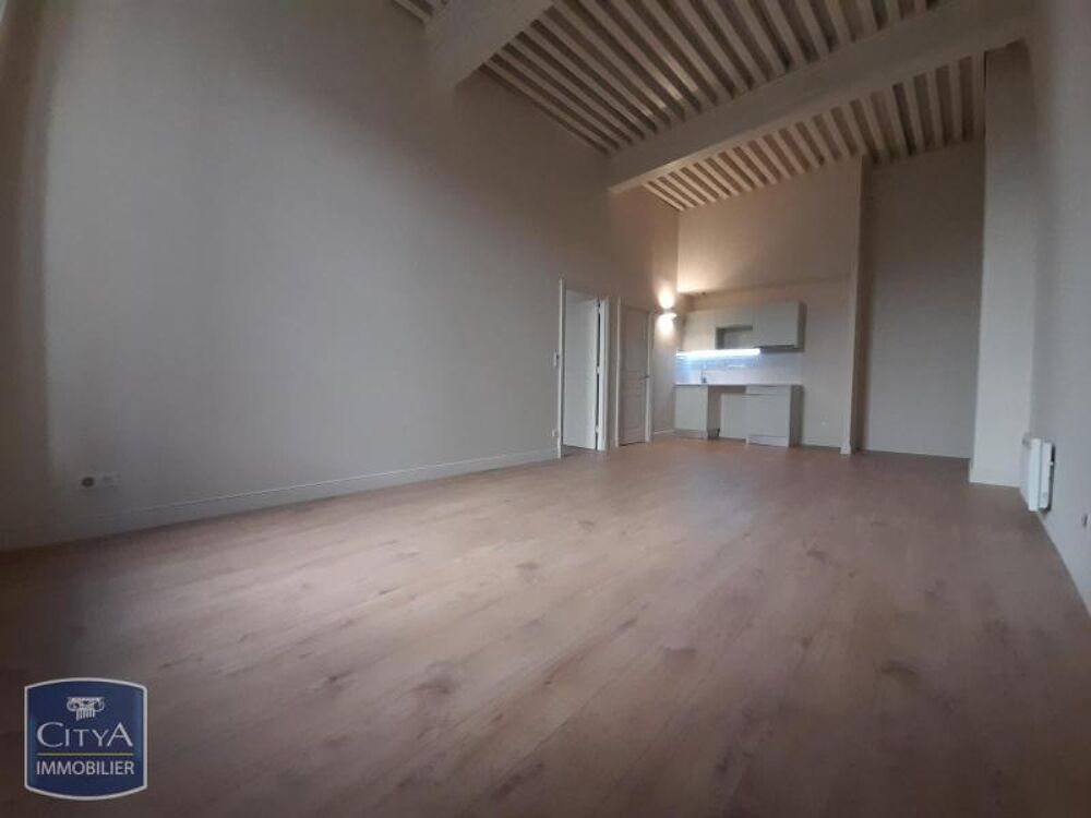 location Appartement - 2 pièce(s) - 62 m² Nîmes (30000)