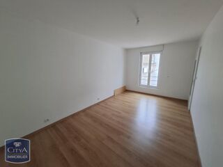  Appartement à louer 3 pièces 67 m²