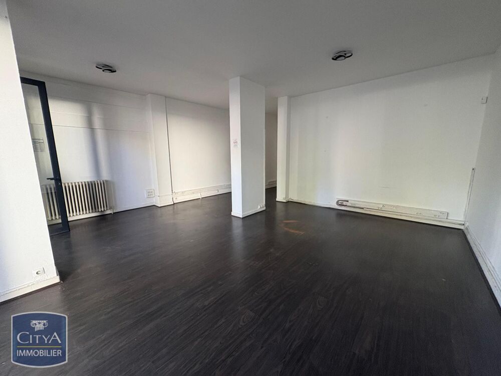   Location / Local Commercial - 71 m² 