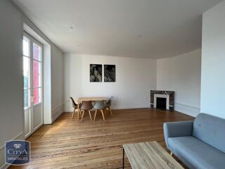  Appartement � louer 5 pi�ces 160 m�