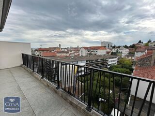  Appartement à louer 3 pièces 64 m²