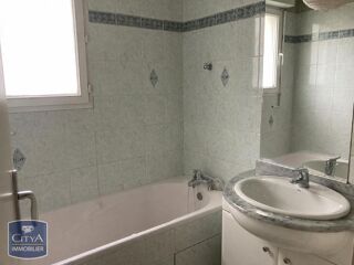  Appartement à louer 3 pièces 71 m²