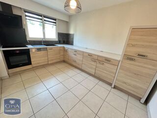  Maison à louer 4 pièces 87 m²