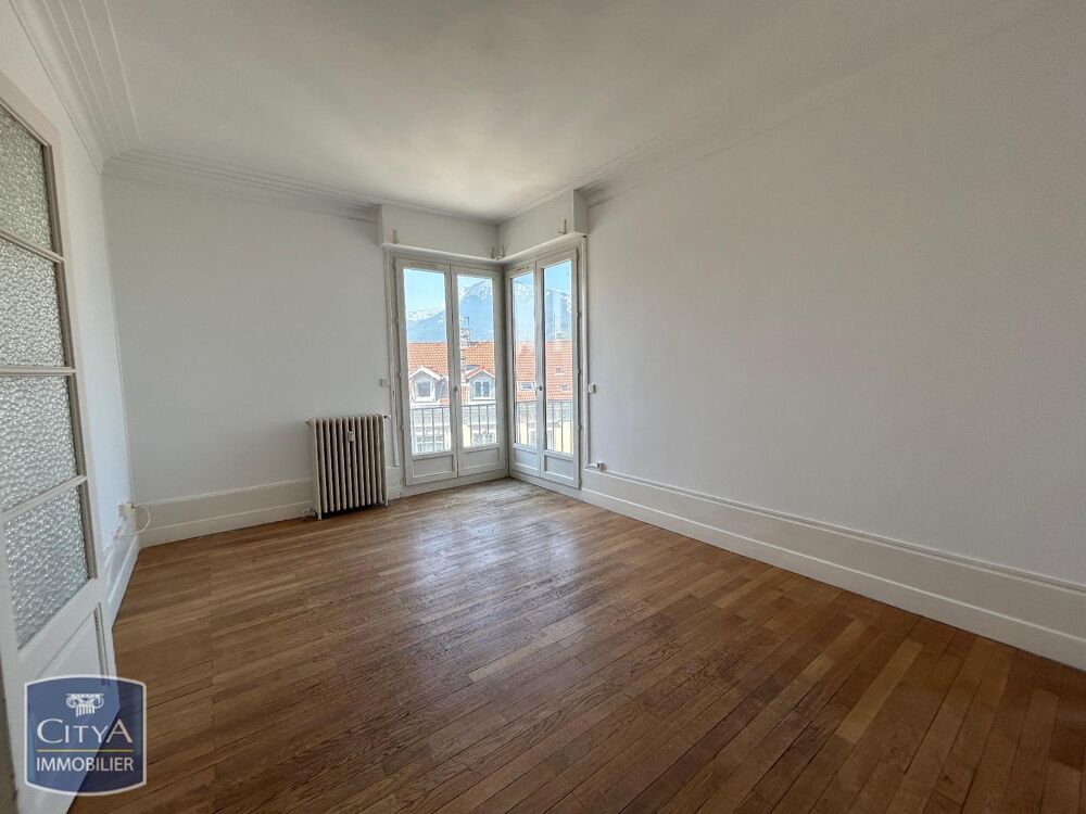 location Appartement - 4 pièce(s) - 92 m² Grenoble (38000)
