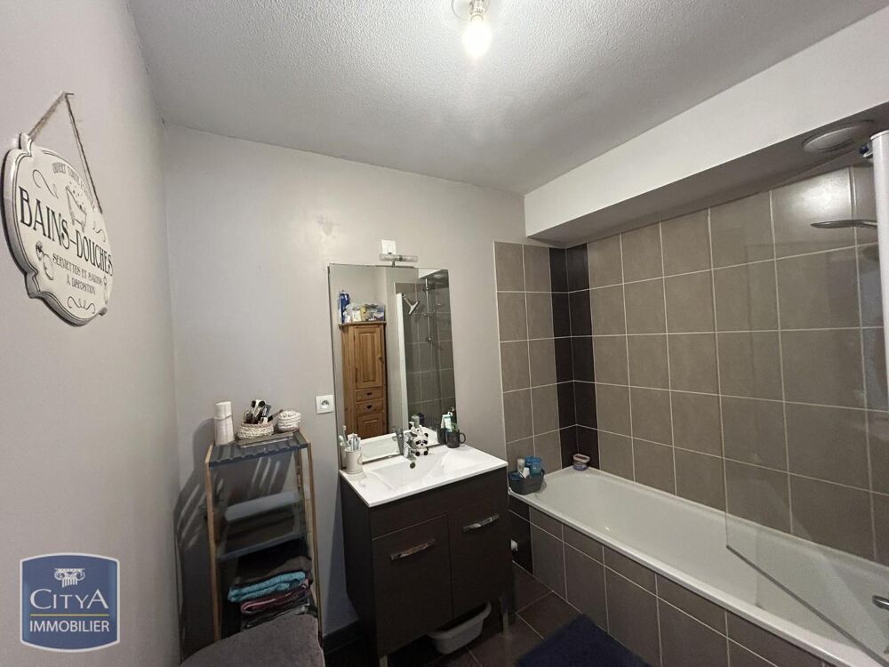 location Appartement - 3 pièce(s) - 58 m² Port-Louis (56290)
