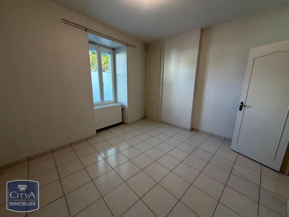 À LOUER : Maison T2 située à Châteauroux, dans le départ....