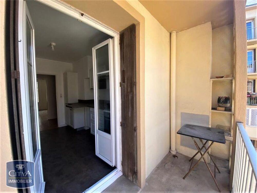 EXCLUSIVITÉ - APPARTEMENT 3 PIÈCES AVEC BALCON En locati....
