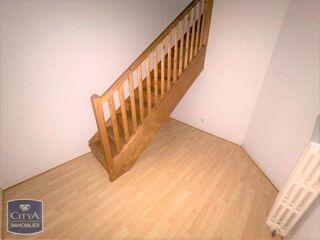  Appartement à louer 4 pièces 95 m²