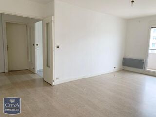  Appartement à louer 3 pièces 66 m²