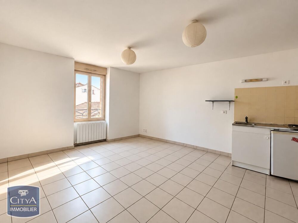 location Appartement - 1 pièce(s) - 23 m² Mâcon (71000)