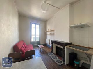  Appartement à louer 2 pièces 45 m²