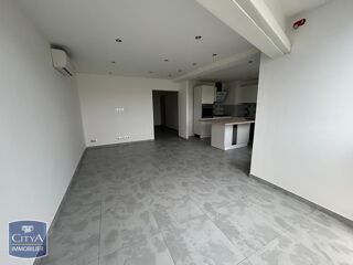  Appartement � louer 4 pi�ces 79 m�