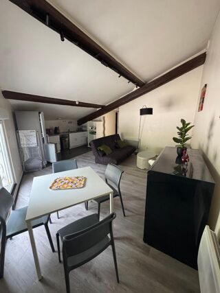  Appartement à louer 2 pièces 39 m²