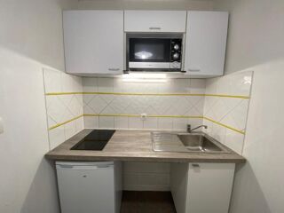  Appartement à louer 2 pièces 37 m²