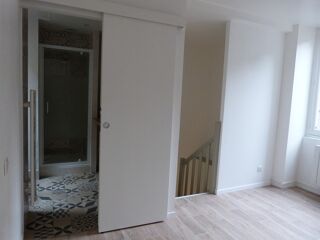  Appartement à louer 2 pièces 27 m²