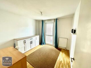  Appartement à louer 3 pièces 57 m²