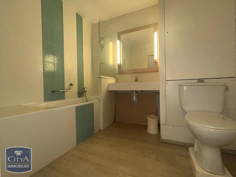 location Appartement - 1 pièce(s) - 26 m² Saint-Raphaël (83700)