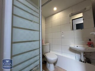  Appartement à louer 2 pièces 46 m²