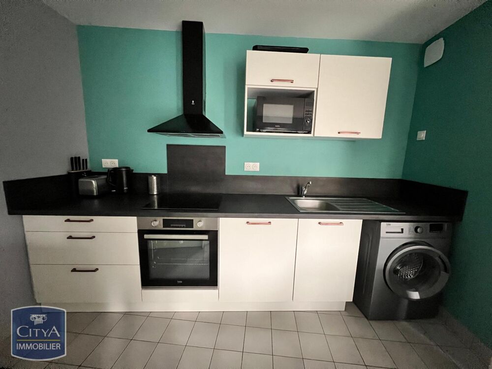 location Appartement - 2 pièce(s) - 79 m² Mézières-en-Brenne (36290)